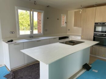 OK PLAN DE TRAVAIL ET ILOT Laminam Ardesia Bianco