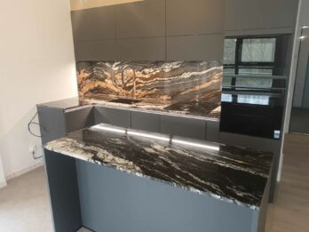 OK PLAN DE TRAVAIL quartzite Black fusion