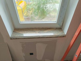 OK Tablette interieur de fenetre granit Juperana Colombo poli